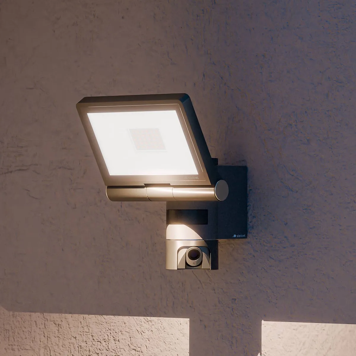 LED-Außenstrahler XLED CAM2 SC, Kamera, IP44, Sensor by Steinel in Anthracite, Klar – product photo