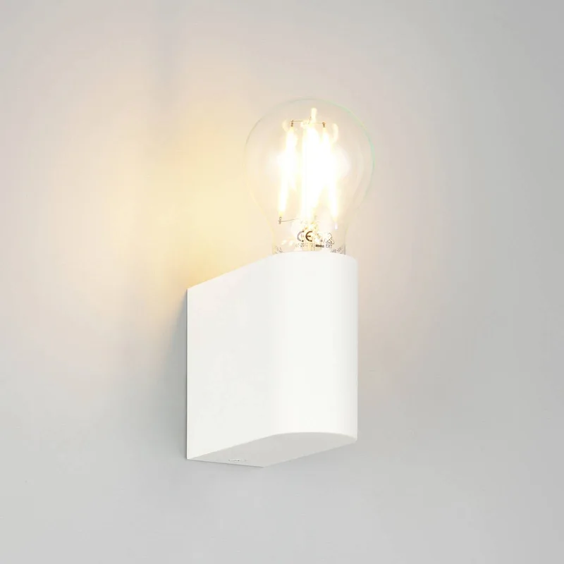 Badkamer wandlamp Pratella, breedte 4 cm, wit, kunststof, IP44 de Trio en Wit mat – photo produit