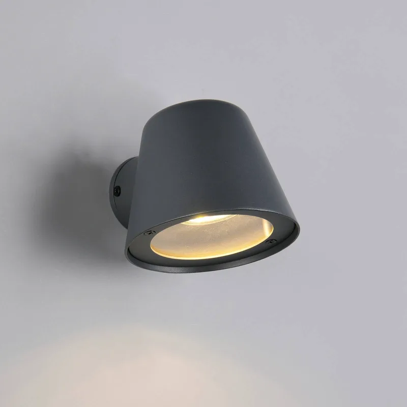 Buitenwandlamp Beni, matzwart, breedte 11 cm, metaal van Trio in Zwart mat – productfoto