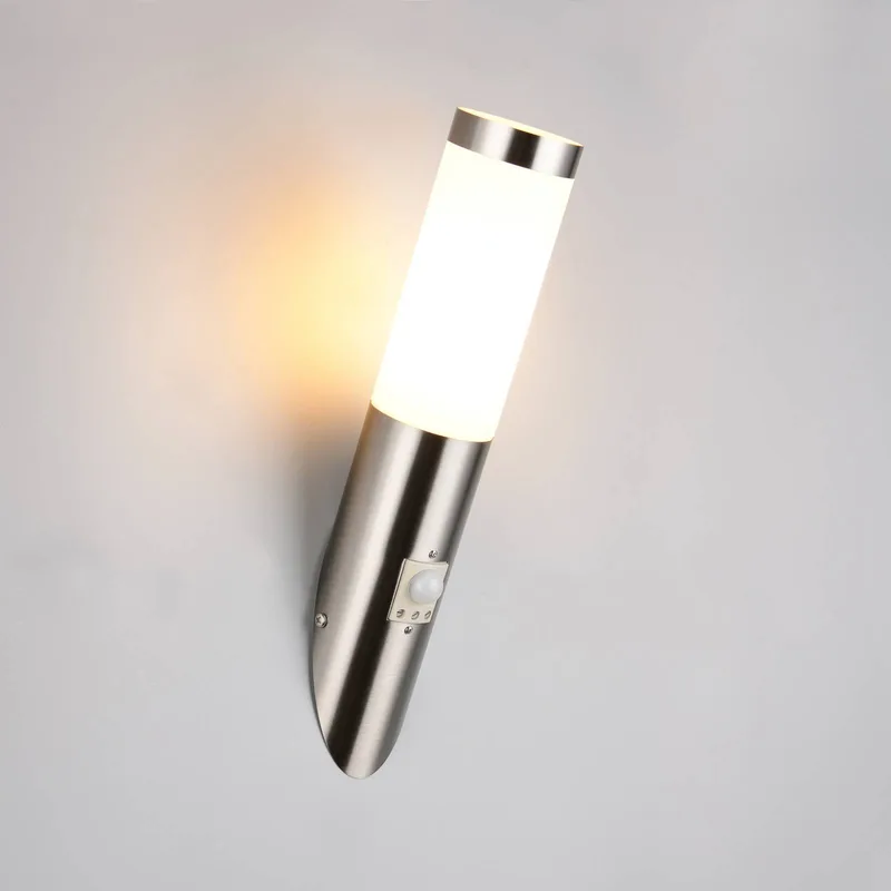 Buitenwandlamp Trioto, nikkelkleurig, 39 cm roestvrij staal, sensor de Trio en Mat nikkel – photo produit