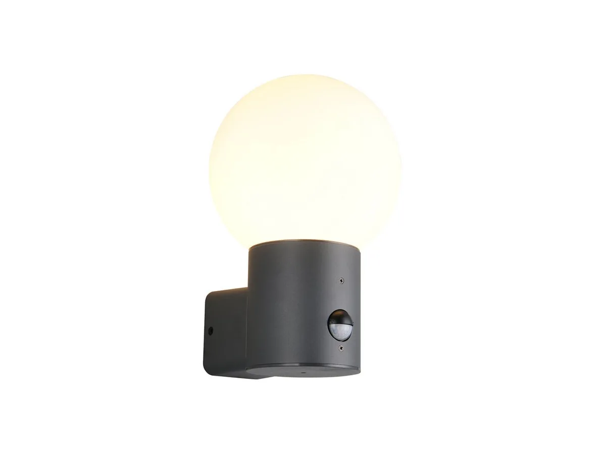 LED Außen-Wandleuchte mit Glaskugel, Höhe 28cm, Bewegungsmelder, LED wechselbar, warmweiß, mit Bewegungssensor Außenlampe im Retro Design Außenlicht für Haustür de Trio en Noir – photo produit