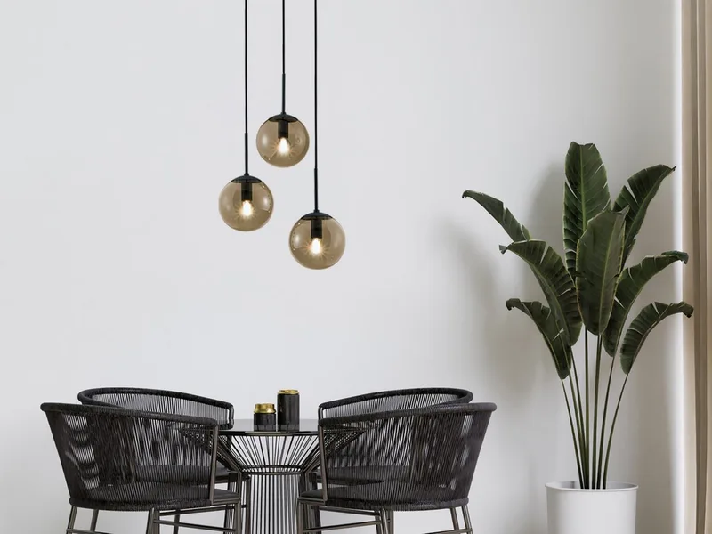 LED Pendelleuchte, LED wechselbar, Warmweiß, ausgefallene Cluster Lampe dreiflammig mit Glaskugeln aus Rauchglas de Trio en Noir – photo produit 5 sur 5