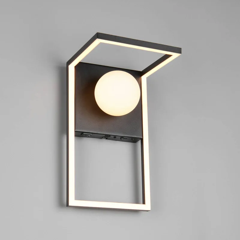 LED wandlamp Arola, matzwart, breedte 17 cm, metaal de Trio en Zwart mat – photo produit
