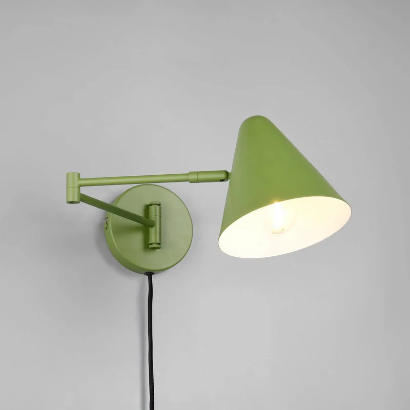 wandlamp Cosima, uitsteek 54 cm, metaal från Trio i Grön – produktbild