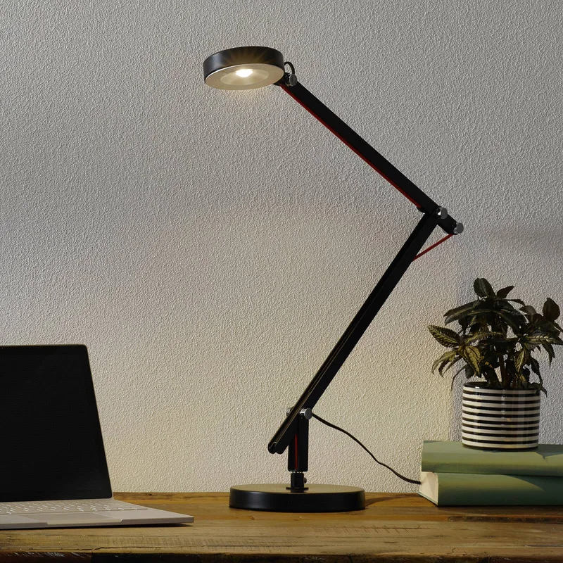 Zwarte LED multifunctionele lamp Amsterdam van Trio in Zwart – productfoto