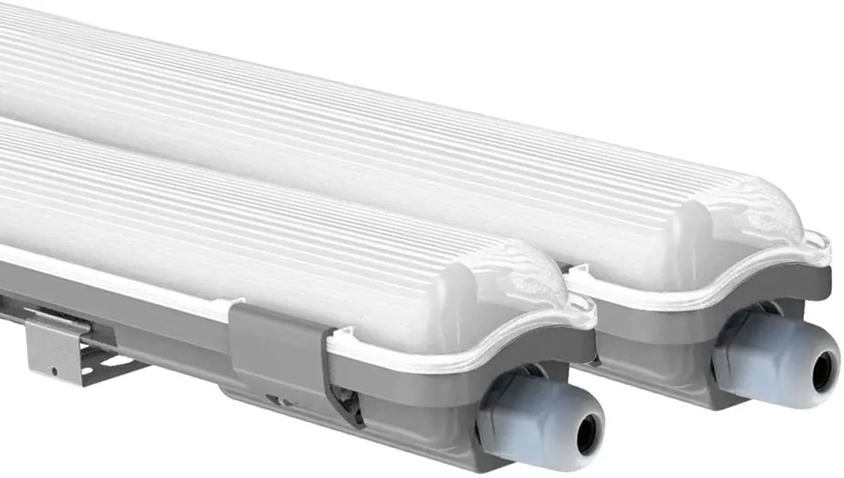 LED diffuser licht plafondlamp vochtbestendig LED garage licht diffuser licht LED buis, waterstraal-beschermd, 1x LED 18W 1700Lm cool white, L 127,5 cm, set van 2 från V-TAC i Grå – produktbild