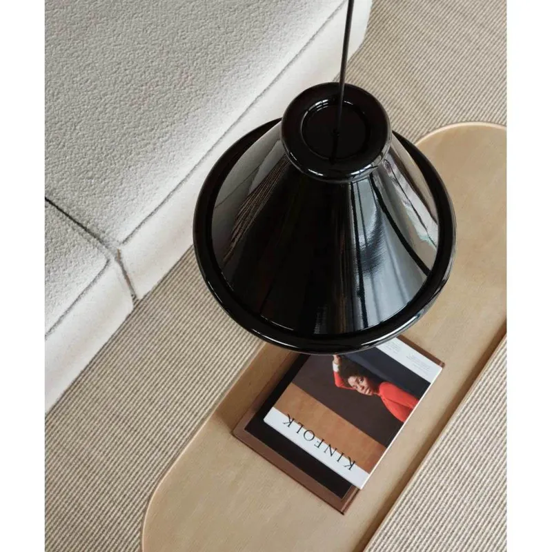 Belle Pendelleuchte Ø36 Glossy Black von Belid – Produktfoto