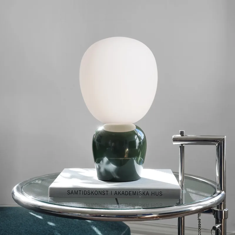 Buddy tafellamp, groen, metaal/glas, hoogte 33,5 cm från Belid – produktbild