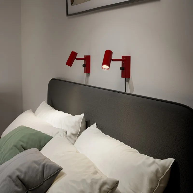 Cato Applique Murale Blank Ruby Rouge/Mat Noir de Belid – photo produit