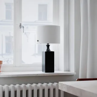 By Rydens lampe de table Woody, hauteur 56 cm, noir/blanc, bois de By Rydéns en Noir, Blanc – photo produit 3 sur 3