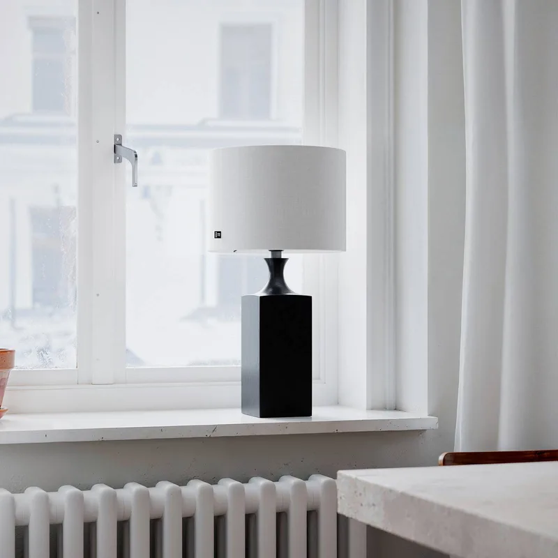 By Rydens lampe de table Woody, hauteur 56 cm, noir/blanc, bois de By Rydéns en Noir, Blanc – photo produit 3 sur 3