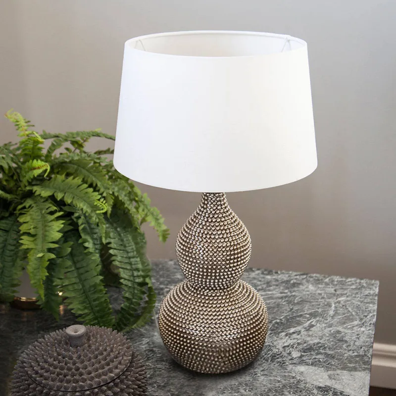 Lofty bordslampa med textilskärm vit från By Rydéns i Krom, Vit – produktbild 1 av 2