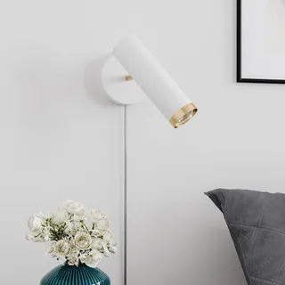 Puls väggspot 1 lampa med kontakt från By Rydéns i Mat wit, Guld – produktbild 1 av 3