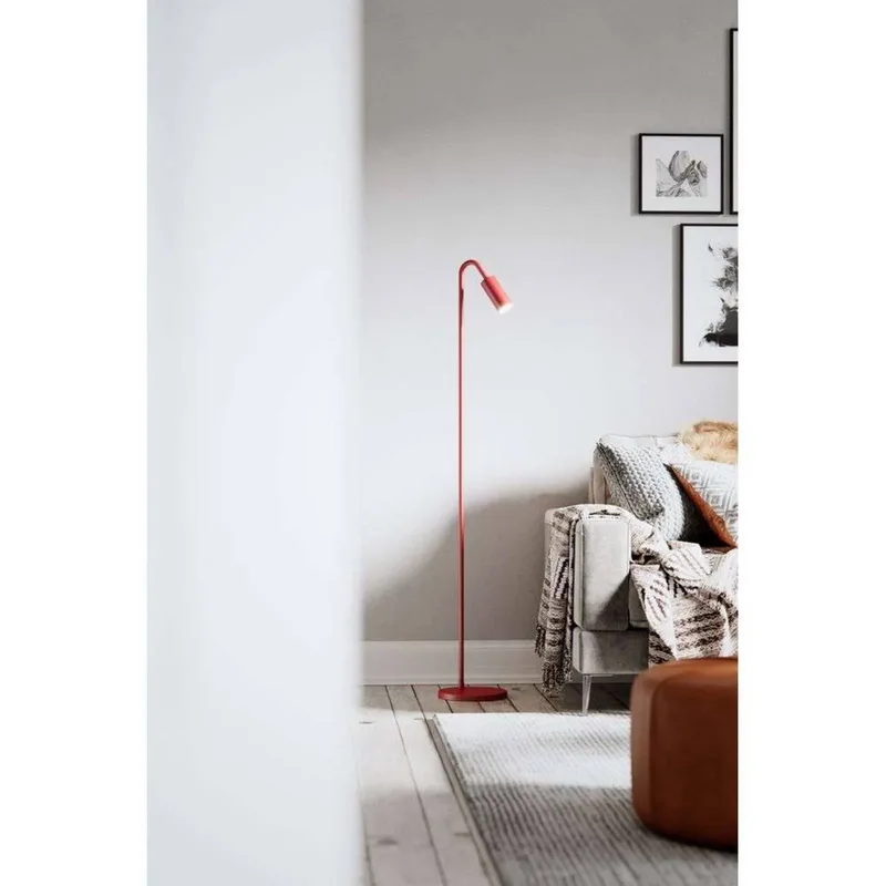 vloerlamp Curve, metaal, GU10 van By Rydéns in Donkerrood – productfoto 1 van 2