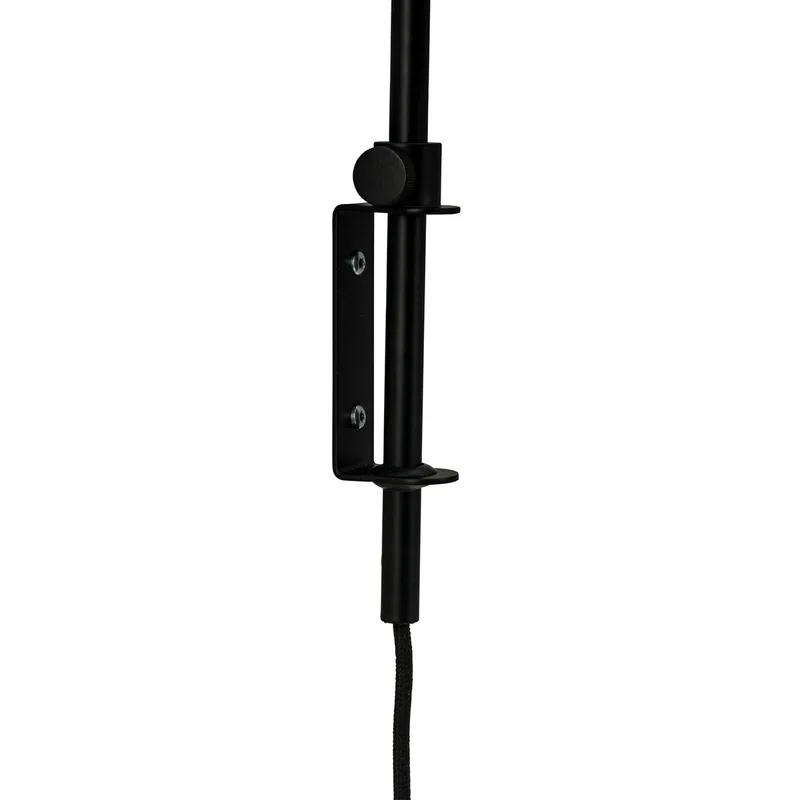 Easton vägglampa, svart från Dyberg Larsen i Svart – produktbild 1 av 2