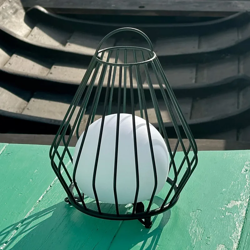 Evesham LED lantaarn, Ø 30 cm, groen, IP54 van Dyberg Larsen – productfoto