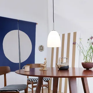 hanglamp Jazz, Ø 18 cm, opaal/staal, glas från Dyberg Larsen i Opaal, Geborsteld staal – produktbild 2 av 3