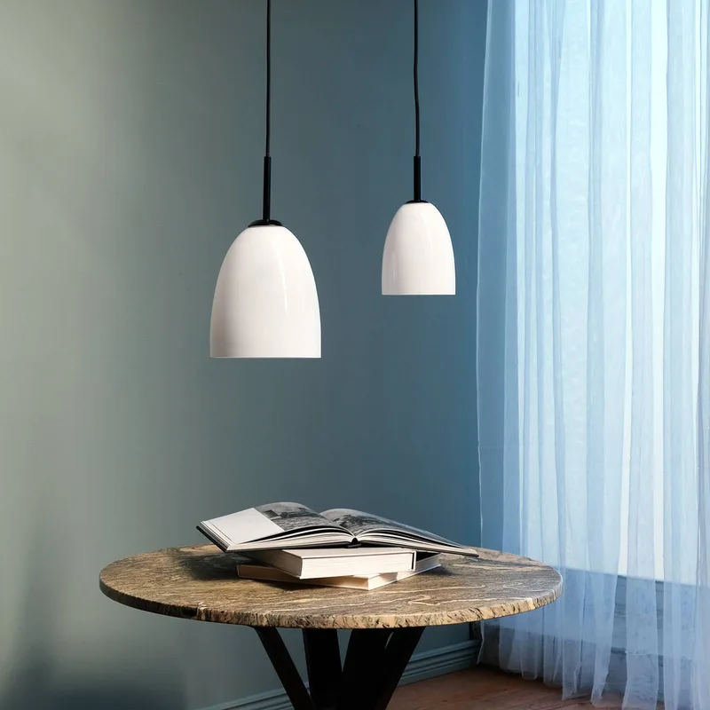 Jazz taklampa opal/svart 12 cm från Dyberg Larsen i Matzwart, Opaal – produktbild 2 av 2
