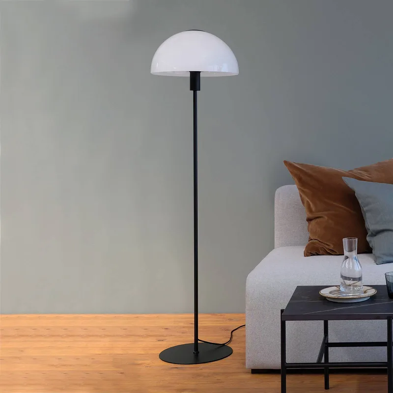 Jazz golvlampa, opal/svart från Dyberg Larsen i Mat zwart, Opaal – produktbild 1 av 3