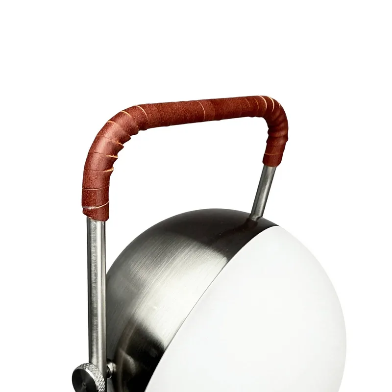 LED-batterijlamp Mova, IP44 fra Dyberg Larsen i Bordeauxrood – produktbillede 1 af 4