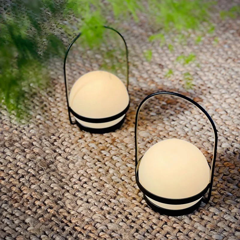 LED lantaarn Summer, 2 stuks, zwart från Dyberg Larsen i Svart, Vit – produktbild 2 av 4