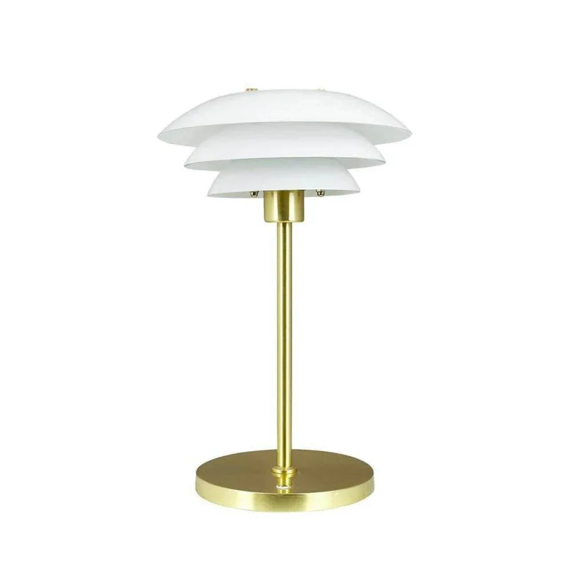DL20 Lampe à poser portable Opale/Laiton de Dyberg Larsen en Opaal, Laiton – photo produit 2 sur 5