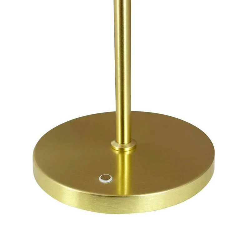 DL20 Lampe à poser portable Opale/Laiton de Dyberg Larsen en Opaal, Laiton – photo produit 5 sur 5