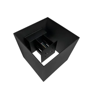 Venus LED Draußen Wandleuchte 15x15 Schwarz von Dyberg Larsen in Schwarz – Produktfoto 1 von 5