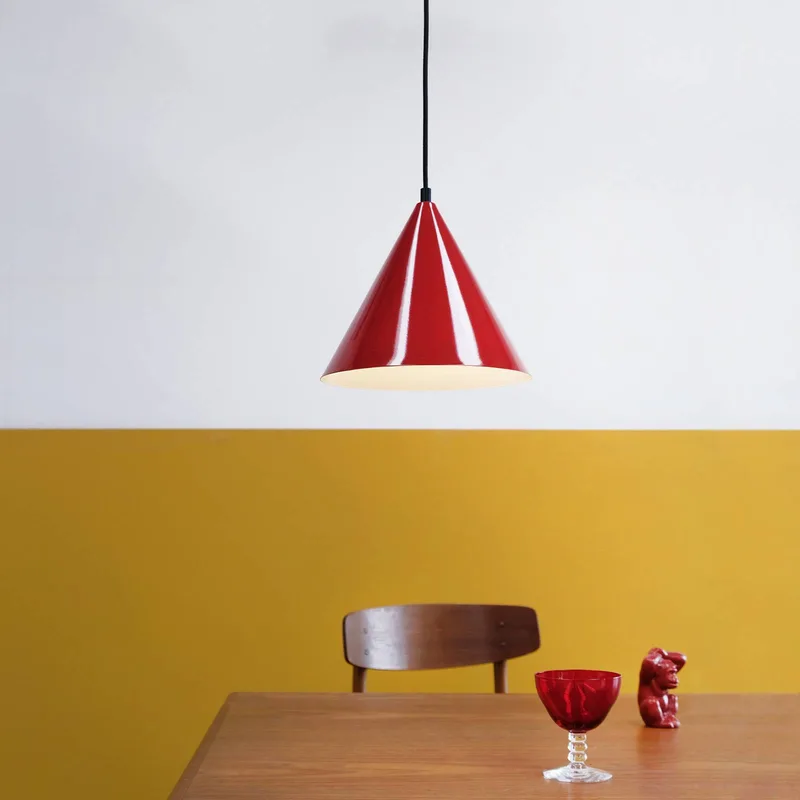 Ron hanglamp von Dyberg Larsen in Glanzend donkerrood – Produktfoto 1 von 4