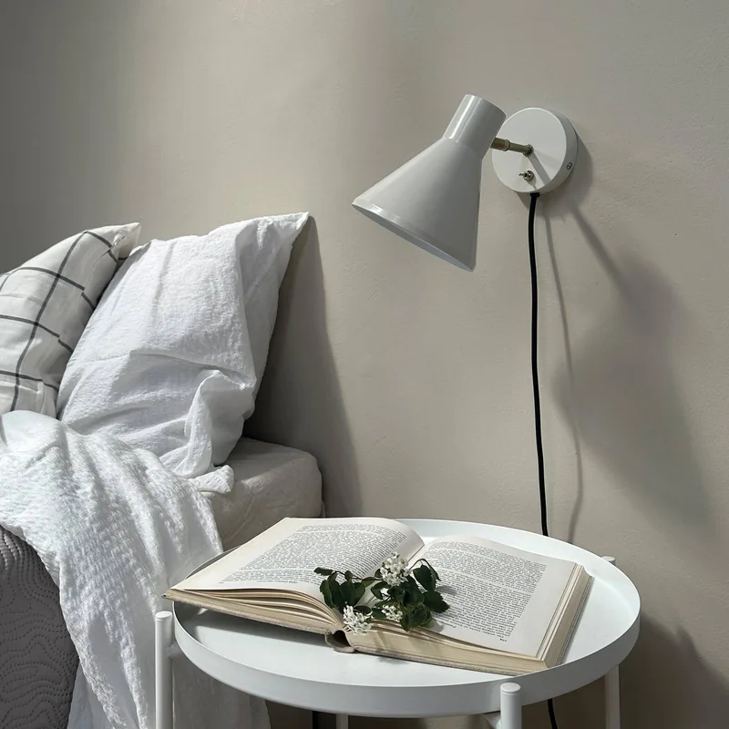 Sleep wandlamp crème-wit fra Dyberg Larsen i Hvid – produktbillede 3 af 5