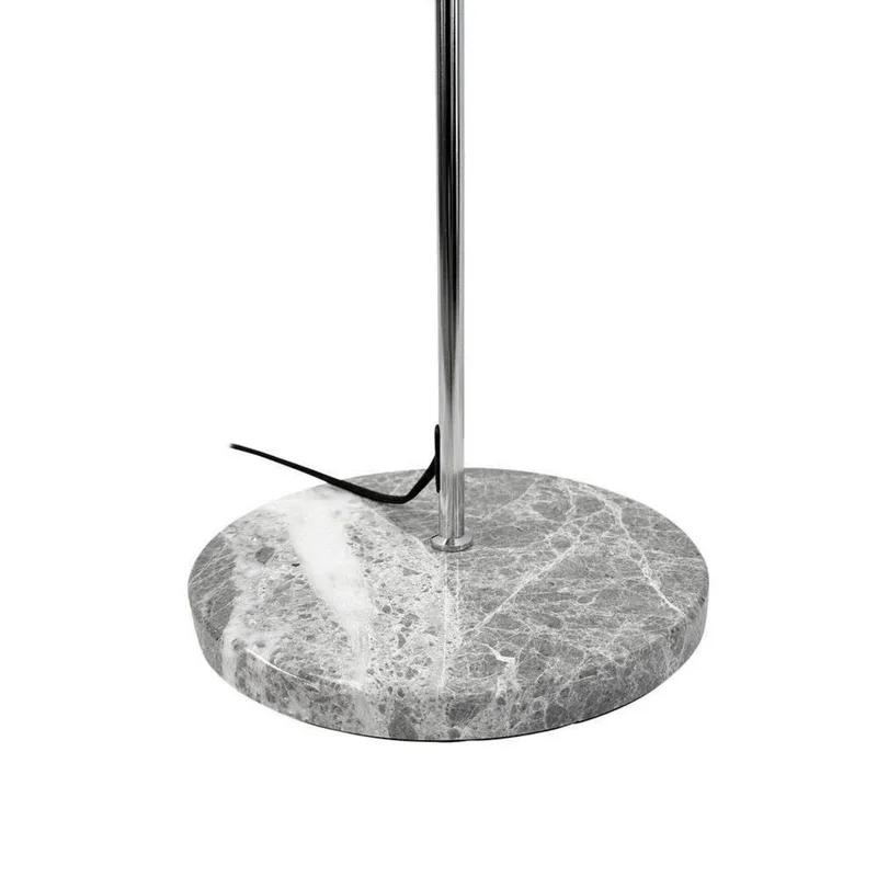 Lampe sur pied Stockholm chrome/marbre de Dyberg Larsen en Chrome, Marble – photo produit 3 sur 5