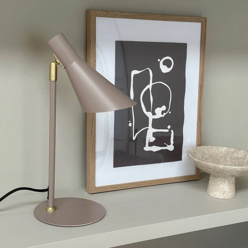 tafellamp DL12, beige, hoogte 39,5 cm, metaal från Dyberg Larsen i Beige, Mässing – produktbild 2 av 5