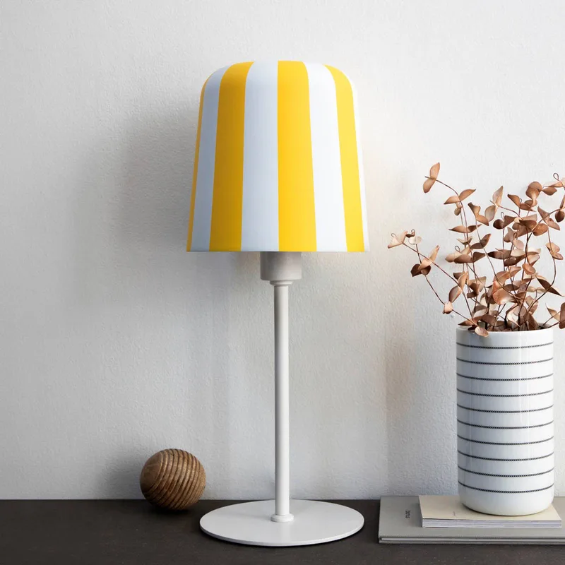 tafellamp Gry, geel/wit, hoogte 49,5 cm de Dyberg Larsen en Jaune, Blanc – photo produit 1 sur 5
