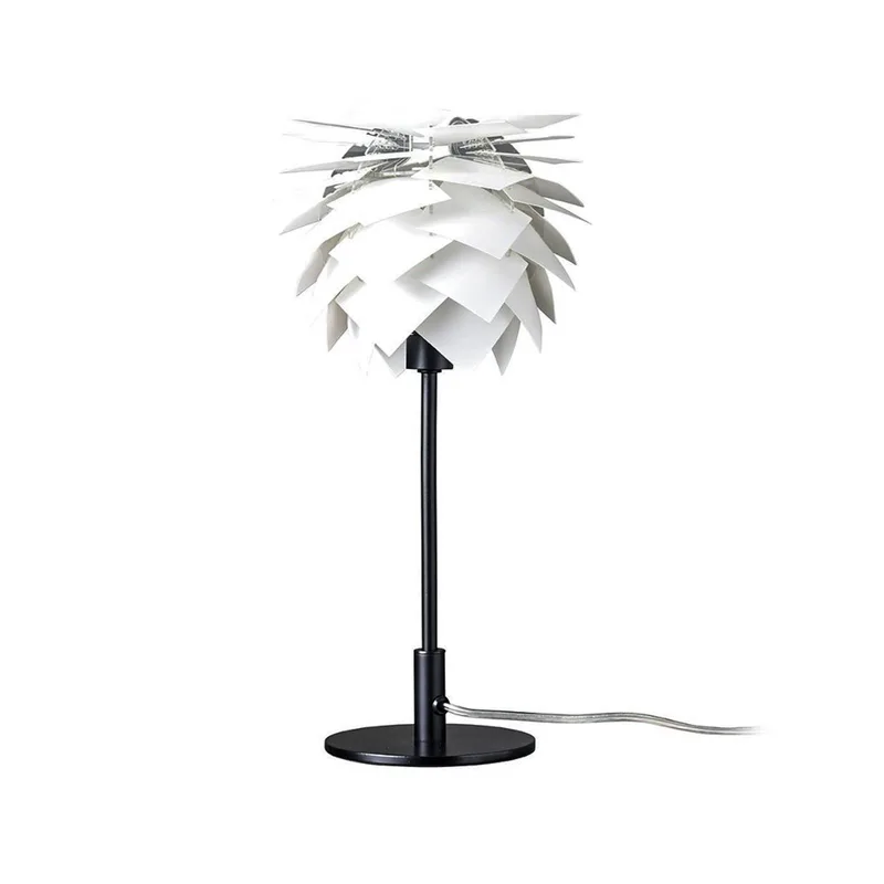 tafellamp Pineapple, wit/zwart, hoogte 35 cm von Dyberg Larsen in Weiß, Schwarz – Produktfoto