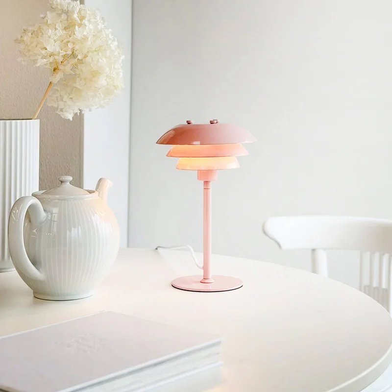 tafellamp SIXTEEN, metaal, E27 de Dyberg Larsen en Rose – photo produit 2 sur 3