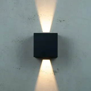 Venus LED-Außen-Wandleuchte von Dyberg Larsen in Schwarz – Produktfoto 3 von 5