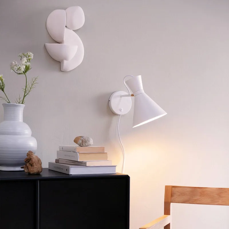 Cindy Wandleuchte Matt White von Dyberg Larsen in Wit mat – Produktfoto 2 von 5