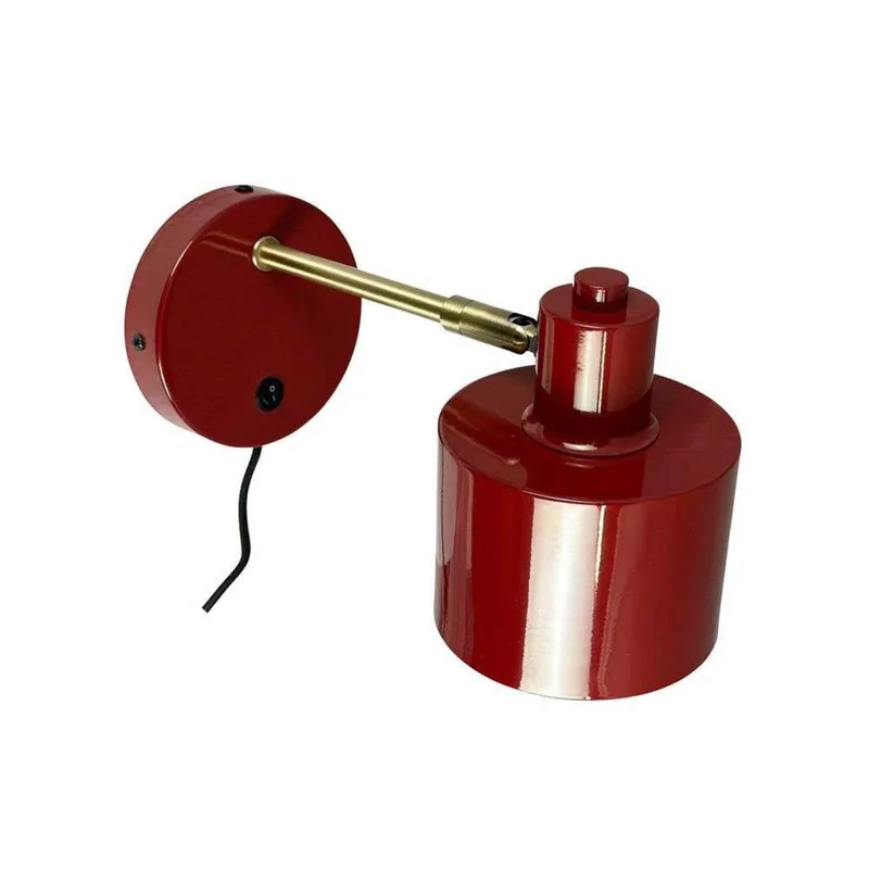 Applique murale Ocean rouge foncé/laiton de Dyberg Larsen en Dark red, Laiton – photo produit 3 sur 5