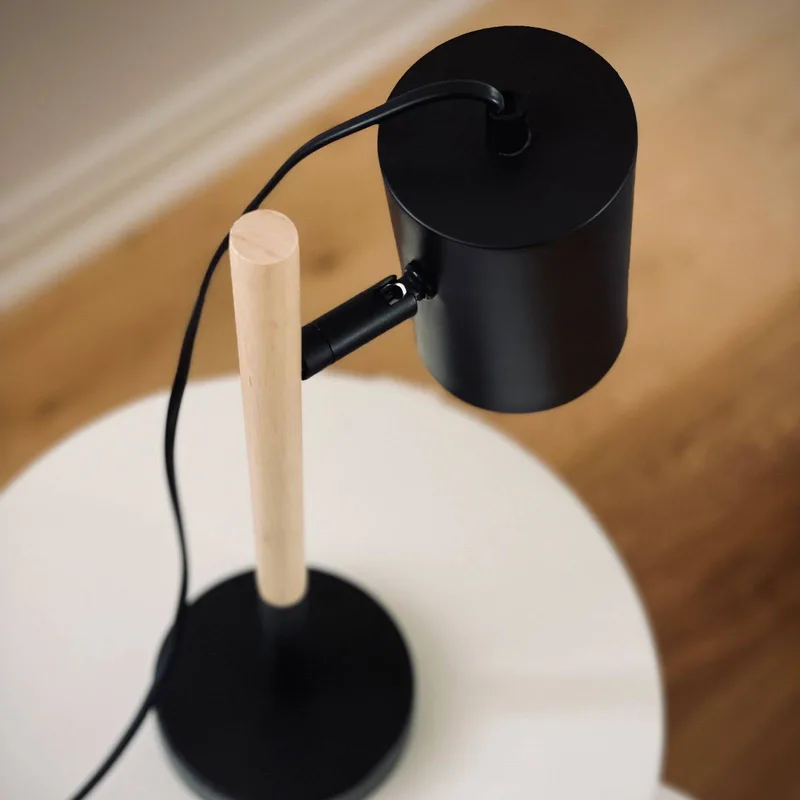 Woody bordslampa från Dyberg Larsen i Svart, Brun – produktbild 3 av 5