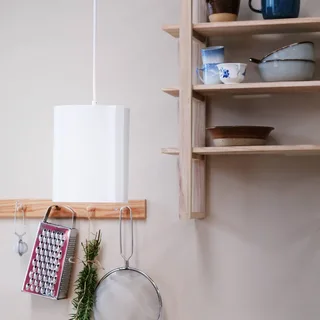 Wum hanglamp Ø 18,5 cm von Dyberg Larsen in Weiß – Produktfoto 1 von 5