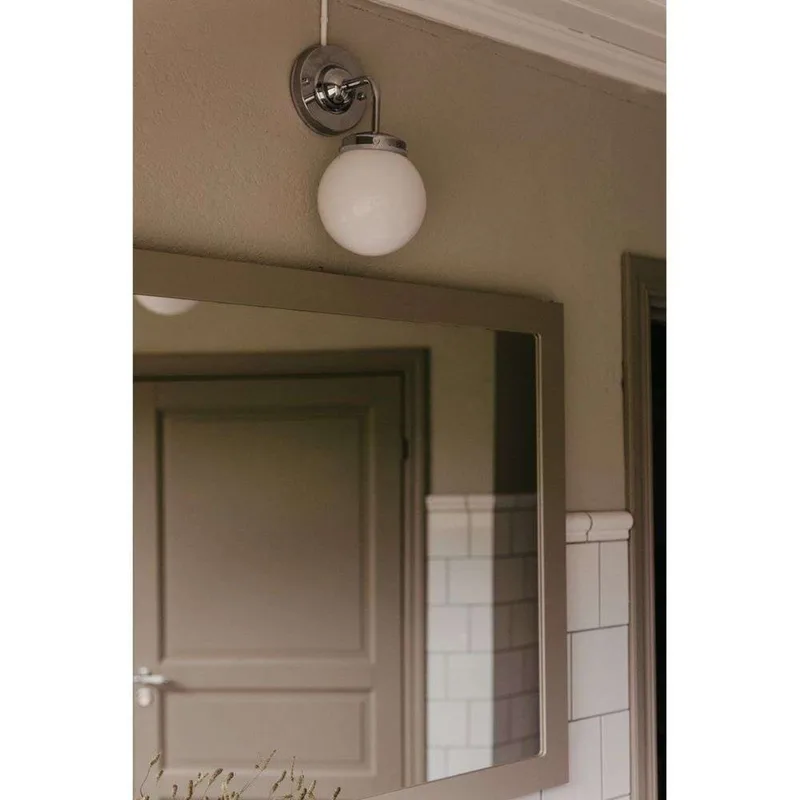 Alley Applique Murale IP44 Chrome/White de Globen Lighting – photo produit