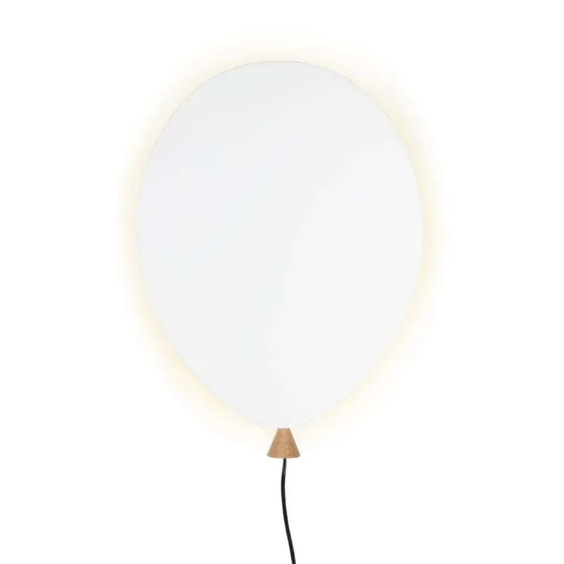 Balloon Wandlamp White van Globen Lighting – productfoto