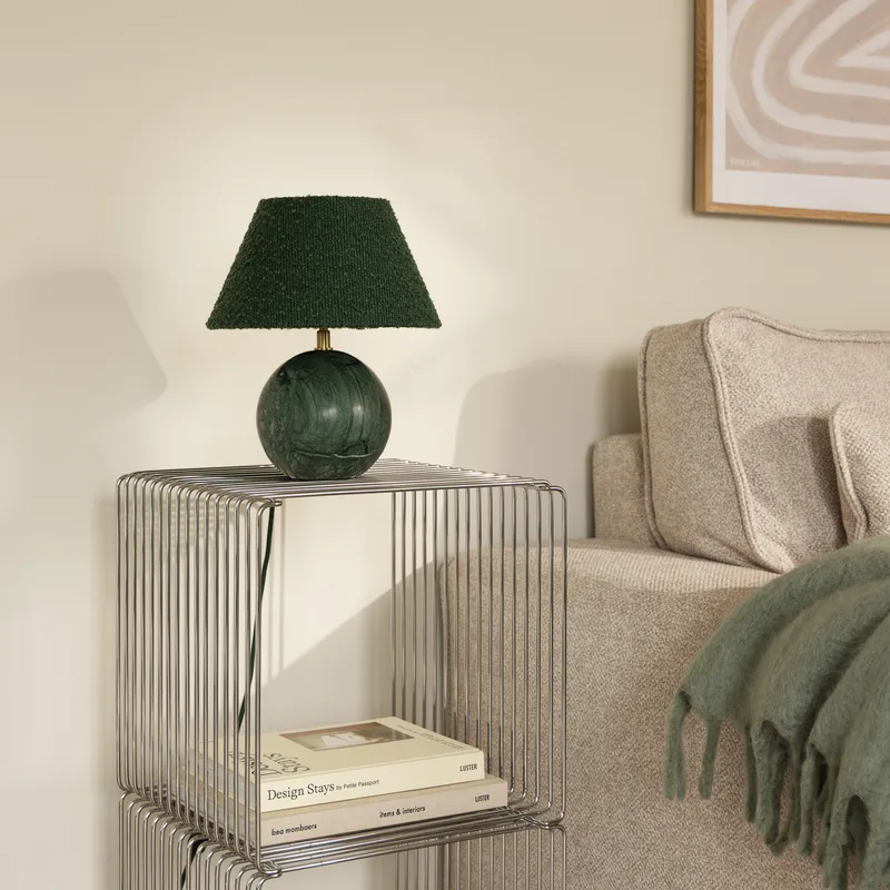 Castello 24 tafellamp donkergroen marmer by Globen Lighting – product photo