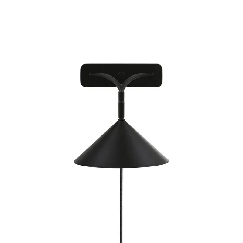 Curve Applique Murale Black de Globen Lighting – photo produit