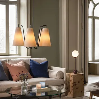 hänglampa Lou 5, vit bouclé/svart tyg från Globen Lighting i Vit, Svart – produktbild 2 av 5
