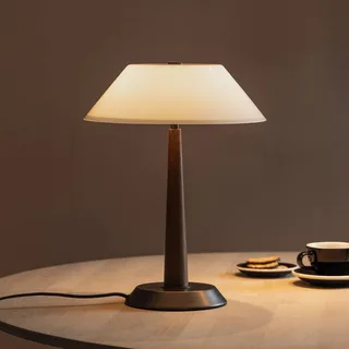 tafellamp Ligna, hoogte 39 cm, wit/brons/eiken fra Globen Lighting i Hvid, Bronze, Donker eiken – produktbillede 1 af 4