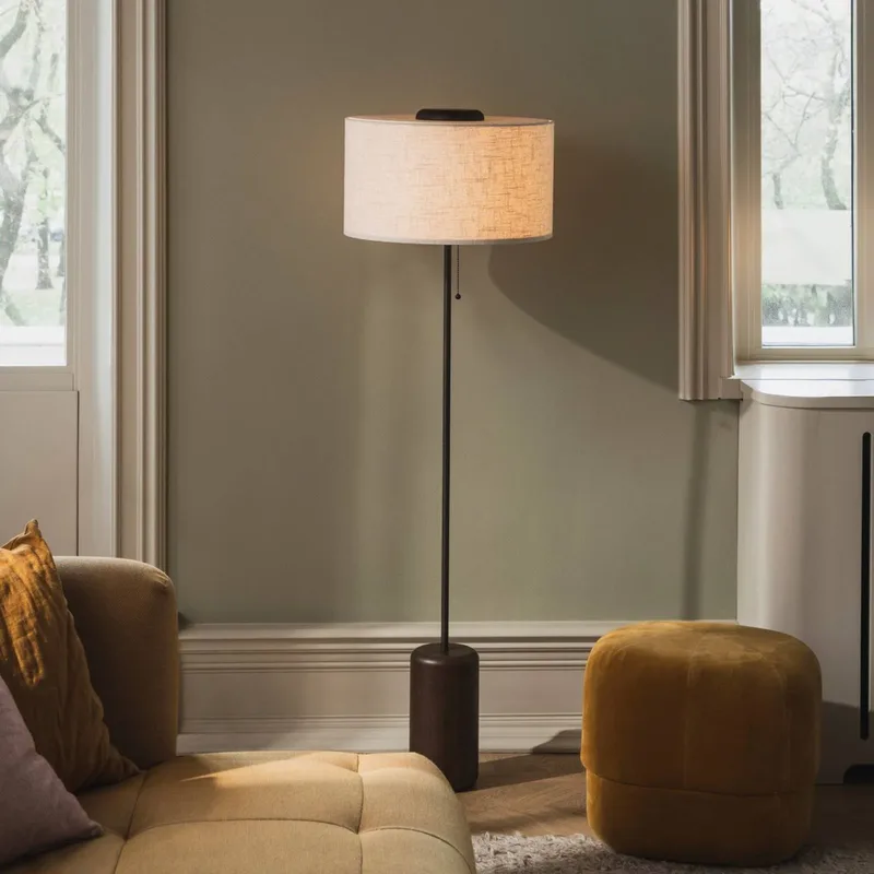 vloerlamp Bosco, beige/bruin, hoogte 144 cm van Globen Lighting in Beige, Bruin – productfoto 1 van 5