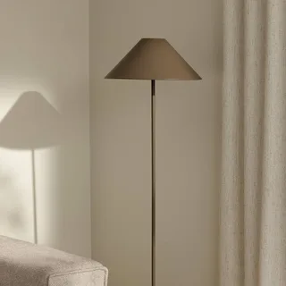 vloerlamp Cannes, bruin, metaal, 140 cm fra Globen Lighting i Mocha – produktbillede 2 af 2