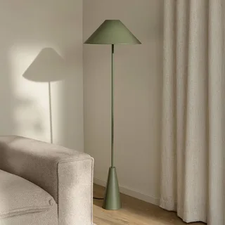 Lampadaire Cannes 140 cm Vert mousse de Globen Lighting en Mosgroen – photo produit 2 sur 5