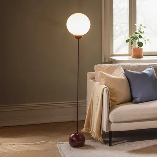 vloerlamp Ripley, bordeauxrood glas 144 cm från Globen Lighting i Vit, Bordeauxrood – produktbild 1 av 5
